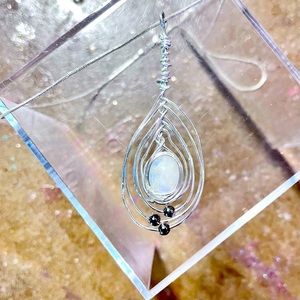 Delicate & Unique Moonstone Necklace